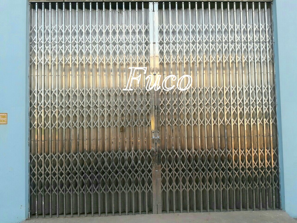 Báo giá cửa xếp INOX